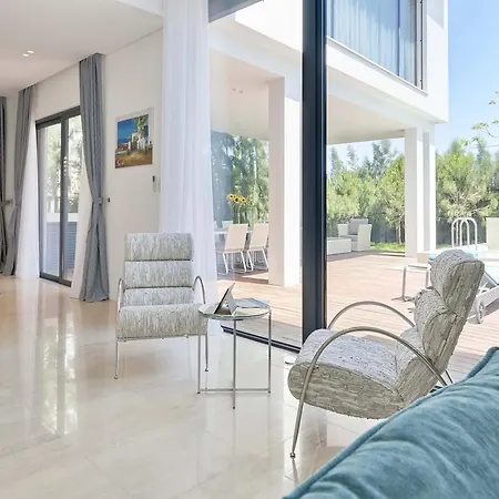 Tivoli Square Villas Villa Limassol