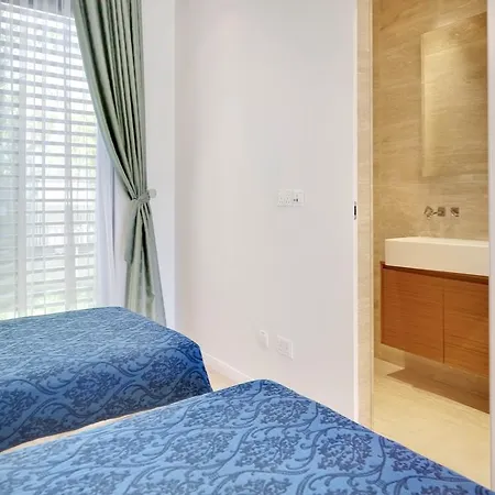 Tivoli Square Villas * Limassol