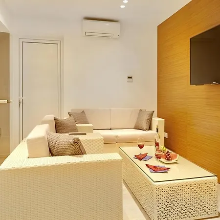 Tivoli Square Villas Villa